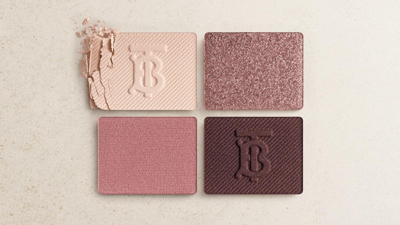 「バーバリー アイ クアッド」05 8,360円＜新色＞