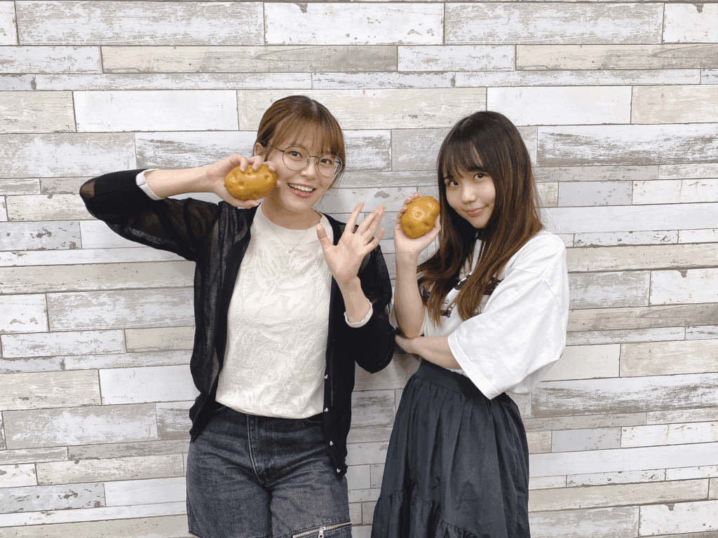 コーラルマイク＃135のSuzushiro SayumiとHieda Nene