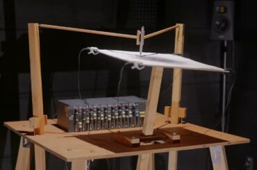 鈴木光泰かく行為その間に存在するものたち