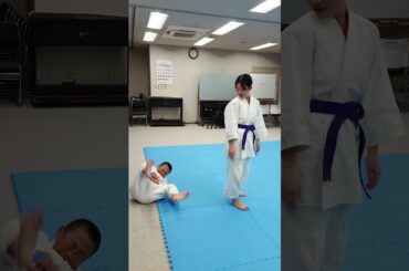 合氣道女子に本気で攻撃したら #aikido