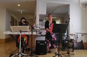 愛と死をみつめて　青山和子（カバー）2025 10 2（木）施設訪問ライブ　スマイルオン