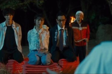 浜辺美波拘束シーン