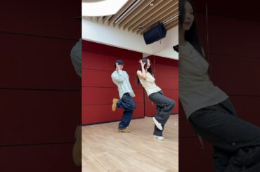 new blink dance unlocked, dance ur lil hearts out xoxo  #TZUYUxCORBYN #TZUYU #BLINK