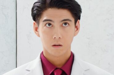 賀来賢人、まさかのATMに転生！？インタビューでは妻・榮倉奈々のドラマに反応する子どもの姿に嫉妬も…