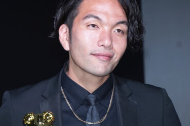 見取り図盛山、『anan AWARD 2025』受賞で雄叫び「よっしゃー！」　次なるボディメイク挑戦を指名「次は街裏ぴんくさんで」