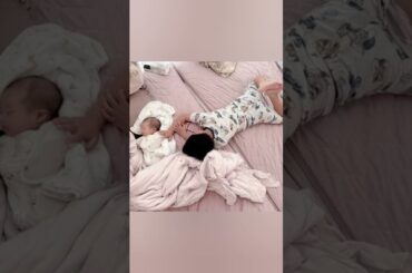 💖中川翔子、夫がついにインスタ初登場！幸せ溢れる家族ショットに「美しすぎる！」と話題🌸#中川翔子 #旦那様初登場 #双子ママ #幸せ家族 #芸能ニュース #赤ちゃんのほっぺ