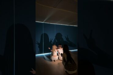 👥🔦🤨 #AYAKA #MAYUKA #MIIHI #NiziU #ニジュー #니쥬 #WithU #NiziU_ෆEmotion #らぶえも