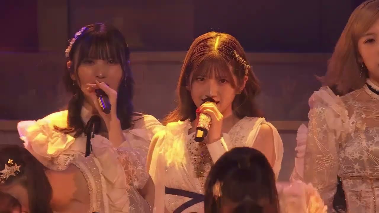 AKB48 それでも彼女は Soredemo Kanojo wa / 村山彩希卒業コンサート AKB48 それでも彼女は Soredemo Kanojo wa / 村山彩希卒業コンサート