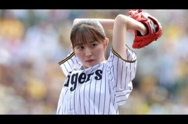 ショーパン美女アナが「可愛くて素晴らしい」　ポニテふわり→脚跳ね上げ投球にお茶の間歓喜