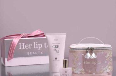 Her lip to BEAUTYからホリデー限定♡「FULL OF LOVE」香るコフレ登場