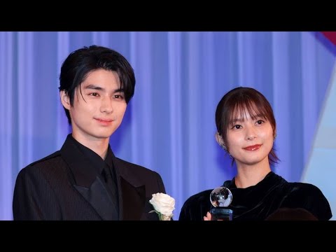 <井口裕香>人気声優が変形水着で魅了 「曲線美にシビれちゃう」「芸術作品」と話題(Tokyo Japan) <井口裕香>人気声優が変形水着で魅了 「曲線美にシビれちゃう」「芸術作品」と話題(Tokyo Japan)