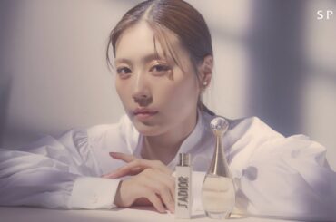 Dior「J’ADIOR」“光り輝く香り”を有村架純が手にしたら