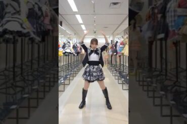 AKB48 倉野尾成美 In your position set!! #Beginner レコ大衣装 ※後ろの子は見えなかったことにしてください😂 #AKB48大衣装展