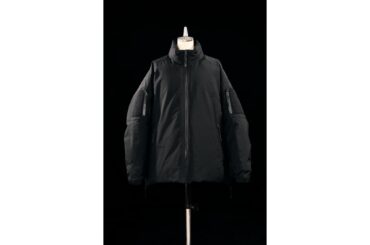 コム デ ギャルソン・オムとゴールドウインがコラボ　機能と美意識が調和したダウン発売