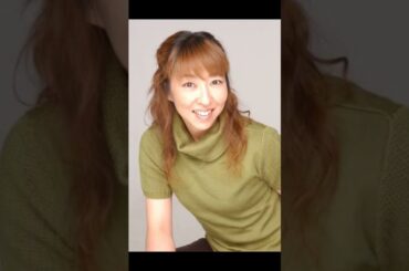 高山 みなみ　日本の女性声優、歌手　81プロデュース所属　『名探偵コナン』の江戸川コナン役をはじめ、『魔女の宅急便』のキキ役など、人気作品の声優　　