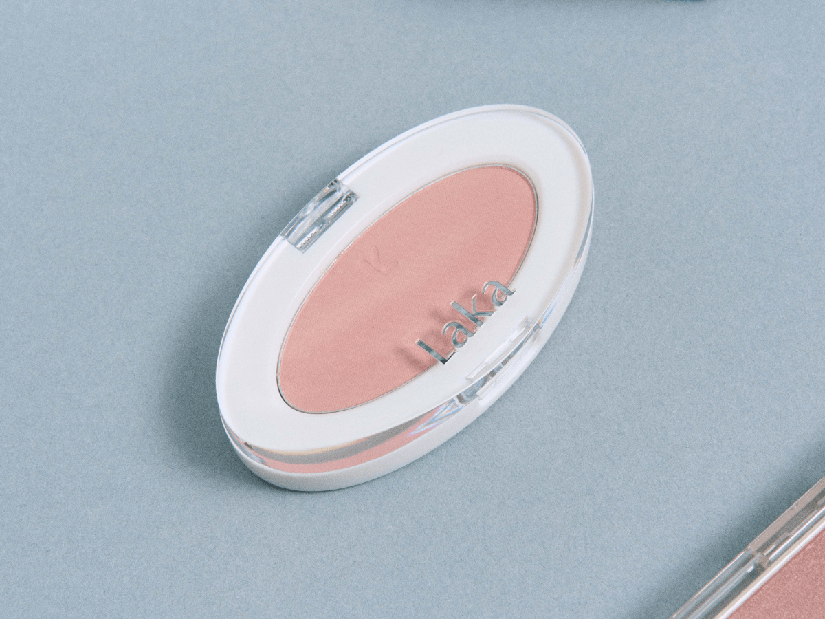 laka AKA ラブシルクブラッシュ ♯705エンジェル