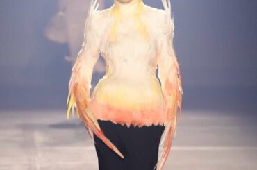 パリ・ファッションウィーク 木曜日：ミュグレー、リック・オウエンス、スキャパレッリ - FashionNetwork 日本