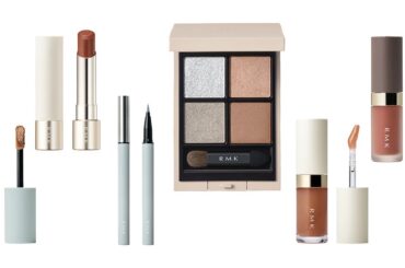 RMKは懐かしくも新しい“くすみパステル”が主役！全6色の新作リクイドアイシャドウをお披露目【春新色コスメ2026】 | マキアオンライン | 美容雑誌『MAQUIA（マキア）』公式ビューティサイト