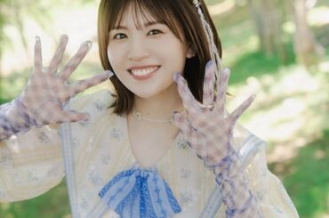輝く笑顔！松田好花が「お願いバッハ！」MV撮影のオフショットを公開 | 話題の投稿 | スポーツブル (スポブル)