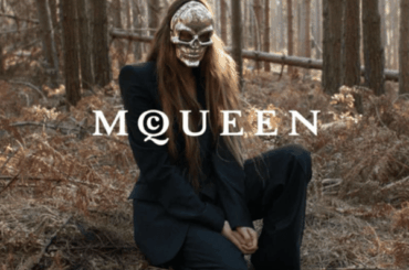 ファッションハウスのアレキサンダー・マックイーン、ロンドン拠点で人員を20%削減へ—ケリング - FashionNetwork 日本