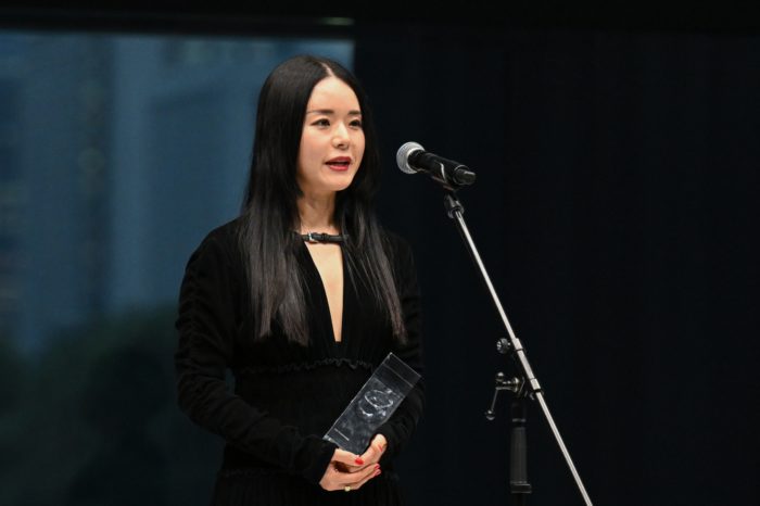 2025年度(第43回)毎日ファッション大賞の表彰式開催