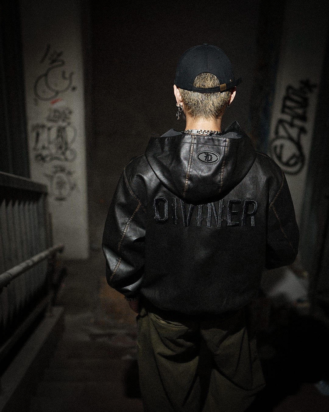 ブラックストリートファッションで話題の『DIVINER(ディバイナー)』より、25AW 4th Delivery week3が発売。 | DIVINER Facebook