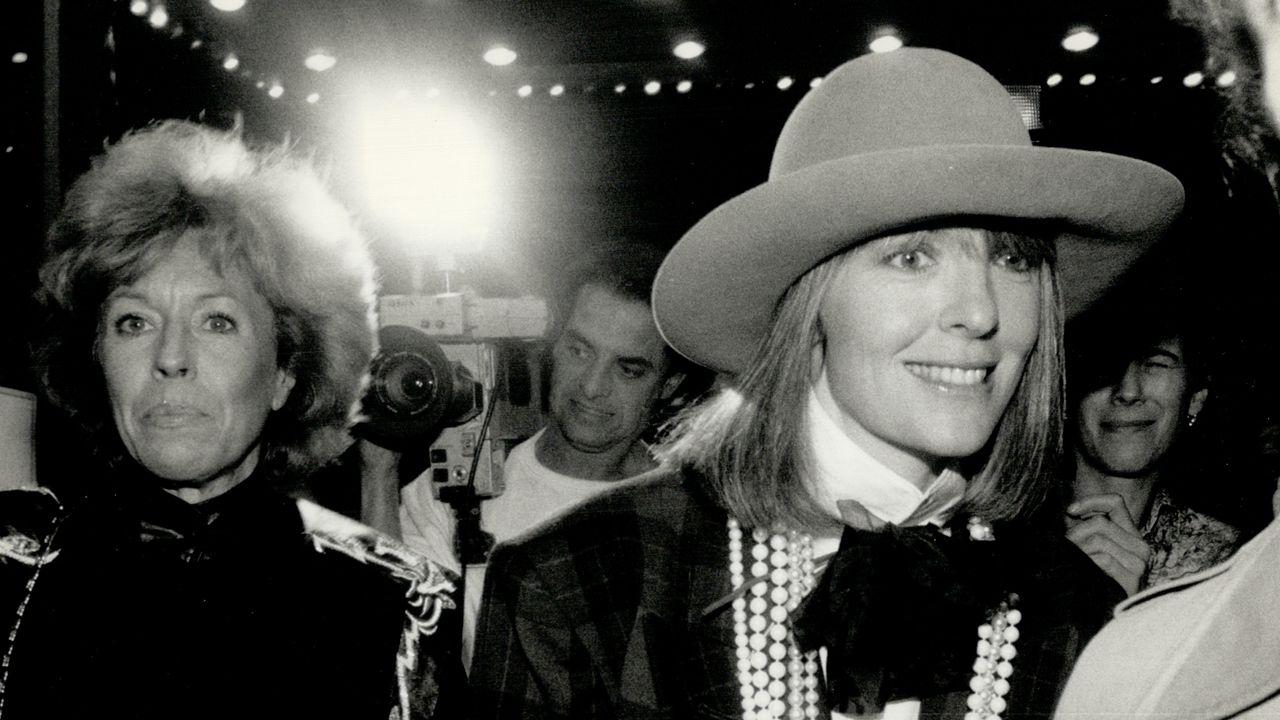 永遠のファッションアイコン、ダイアン・キートンのヴィンテージスタイル | Vogue Japan 永遠のファッションアイコン、ダイアン・キートンのヴィンテージスタイル | Vogue Japan