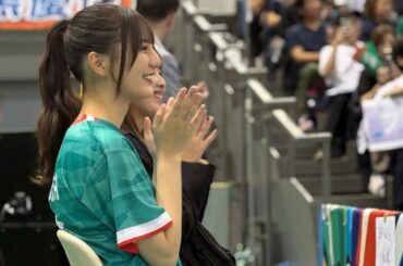日向坂46・小坂菜緒、“地元”大阪マーヴェラス開幕戦の始球式に登場「見事なフローターサーブ」 | 話題の投稿 | スポーツブル (スポブル)