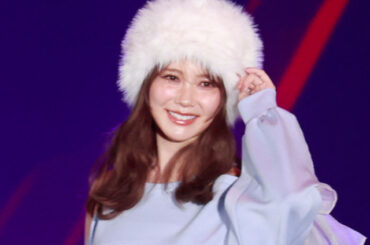 加藤史帆、カジュアルな肩出しコーデで“メロさ”演出　「MLB SPECIAL COLLECTION」トリを飾る (2025年10月18日) - エキサイトニュース