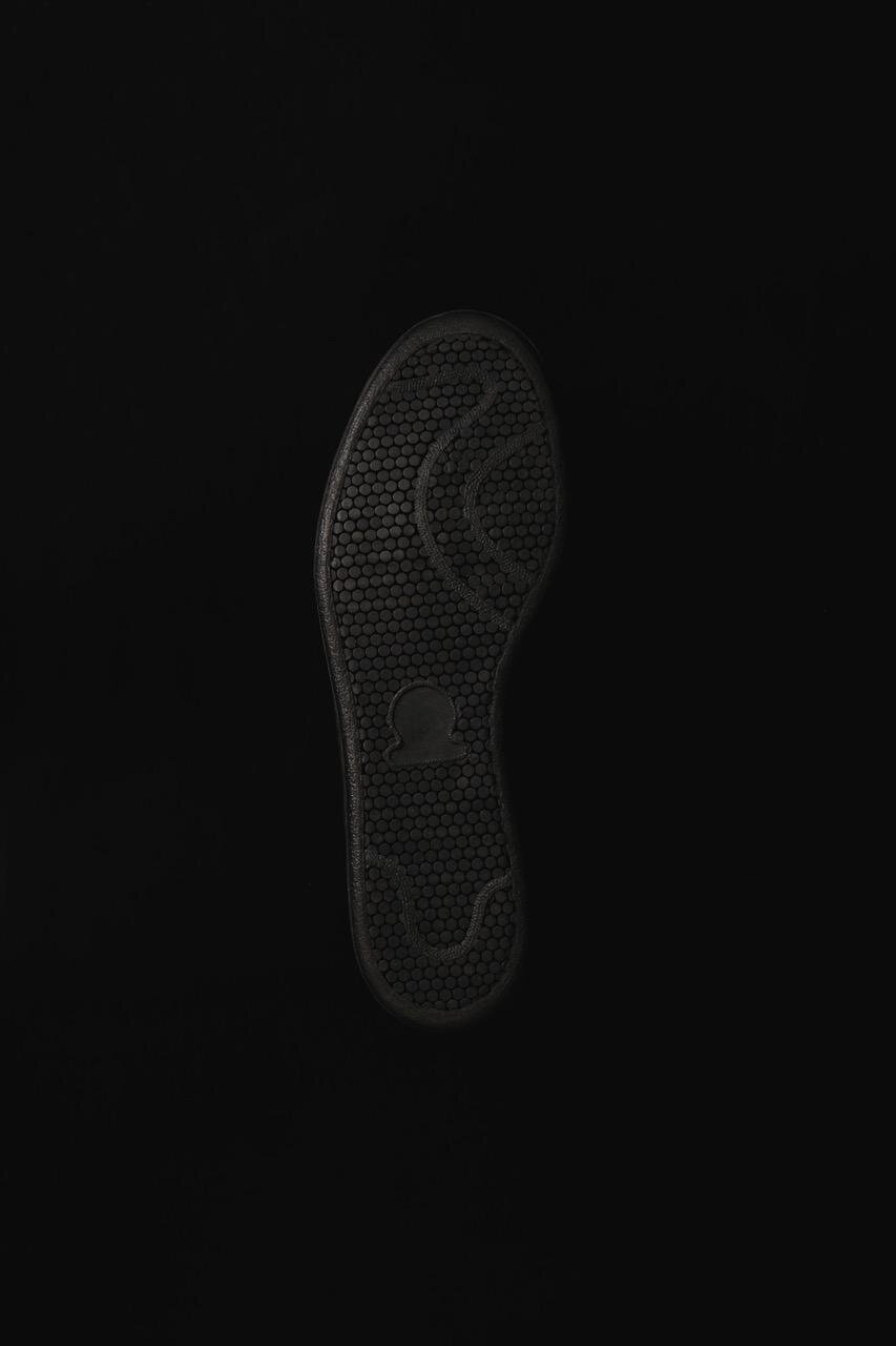 「インサイドアウト ジャーマントレーナー ホースハイド」39,600円