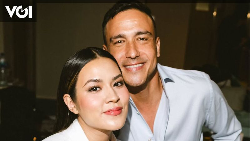 Sued For Divorce Raisa, Hamish Daud Uploads Photos Of Coastal Beauty Sued For Divorce Raisa, Hamish Daud Uploads Photos Of Coastal Beauty