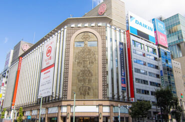 三越銀座、化粧品売り場を拡張　1階にフレグランス集積 - WWDJAPAN