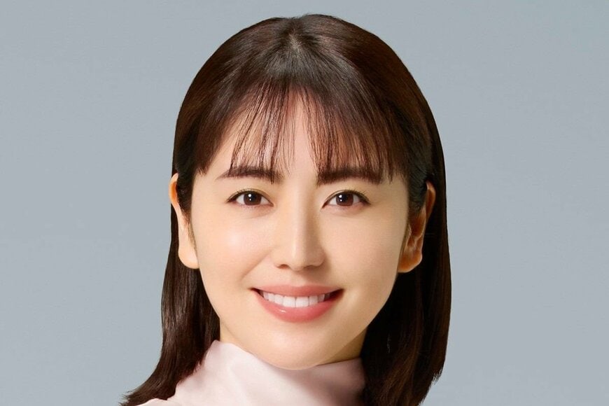 38歳 長澤まさみ 美スタイル披露！ニットワンピ姿に「一生全盛期」「鼻血出てます」「眩しい」と絶賛の嵐