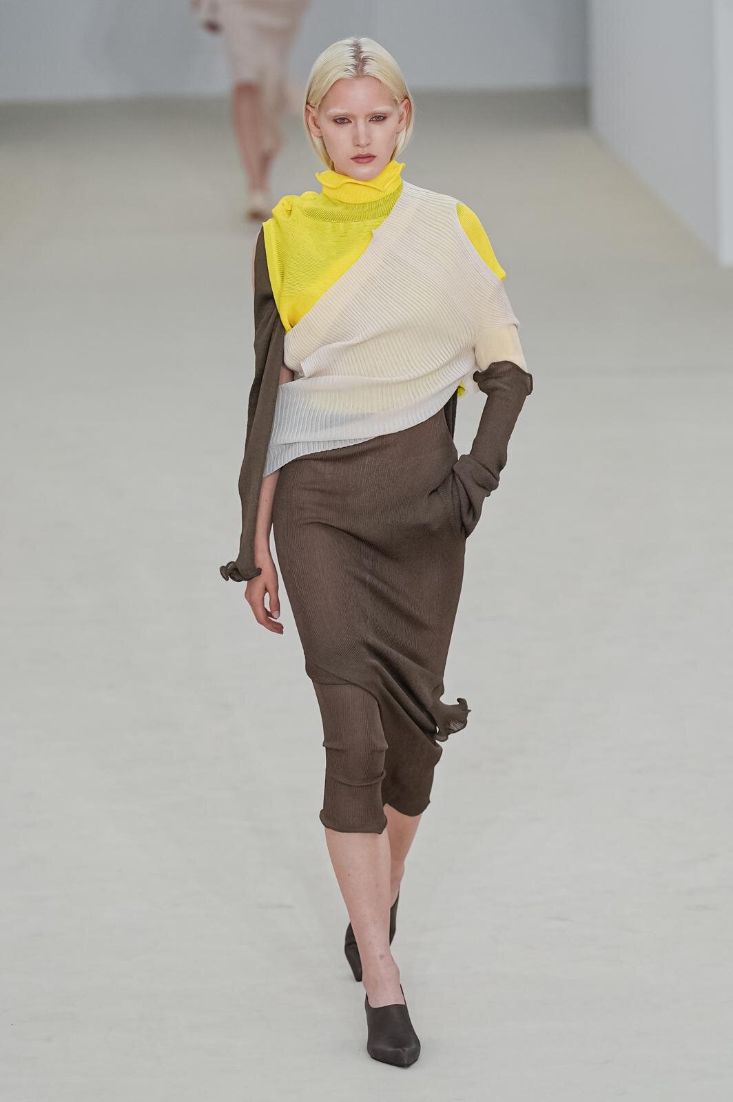 イッセイ ミヤケ 26年春夏コレクション - 身体と衣服の境界線｜写真77