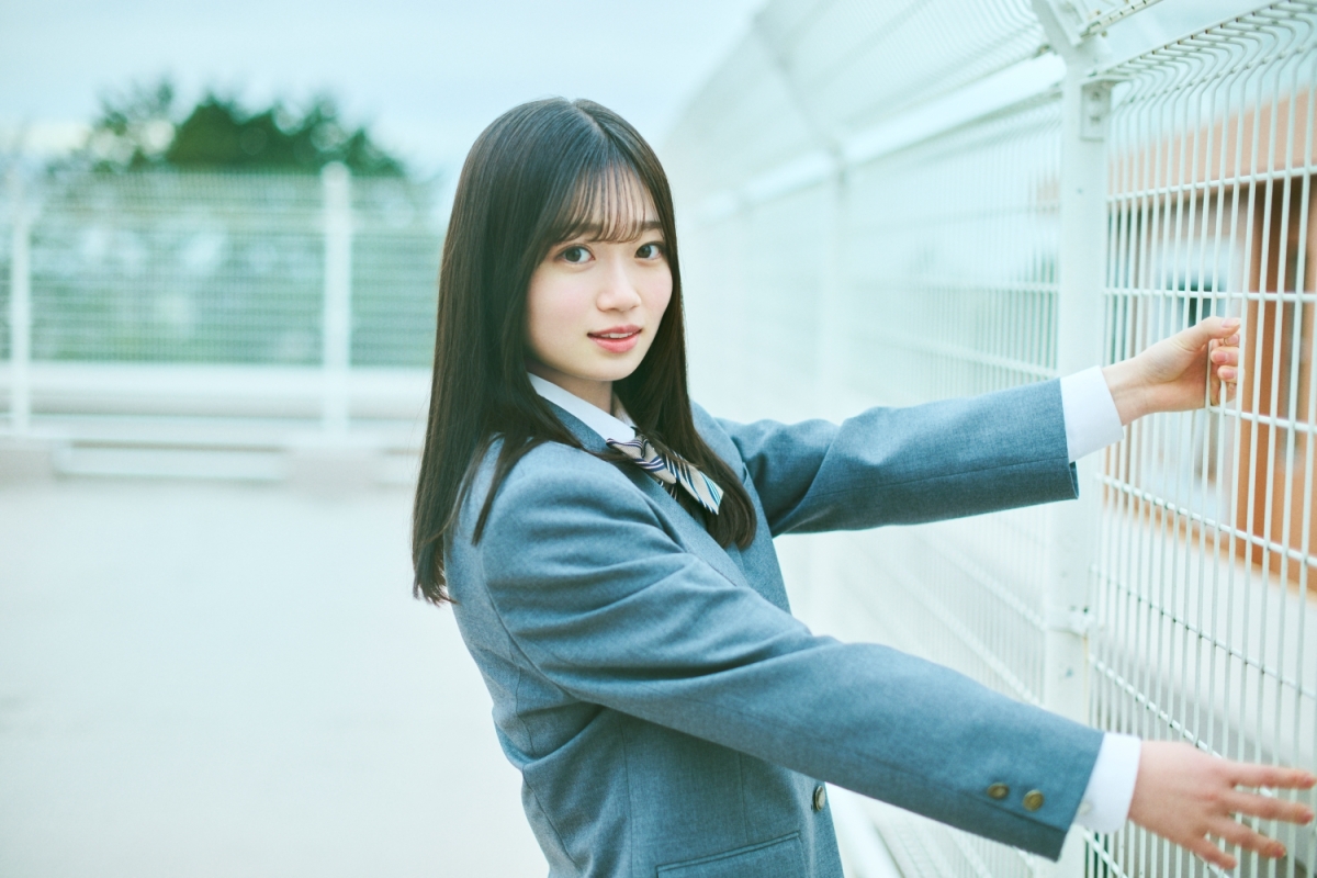 乃木坂46 6期生 愛宕心響、森平麗心の撮り下ろし写真＆プロフィール公開！