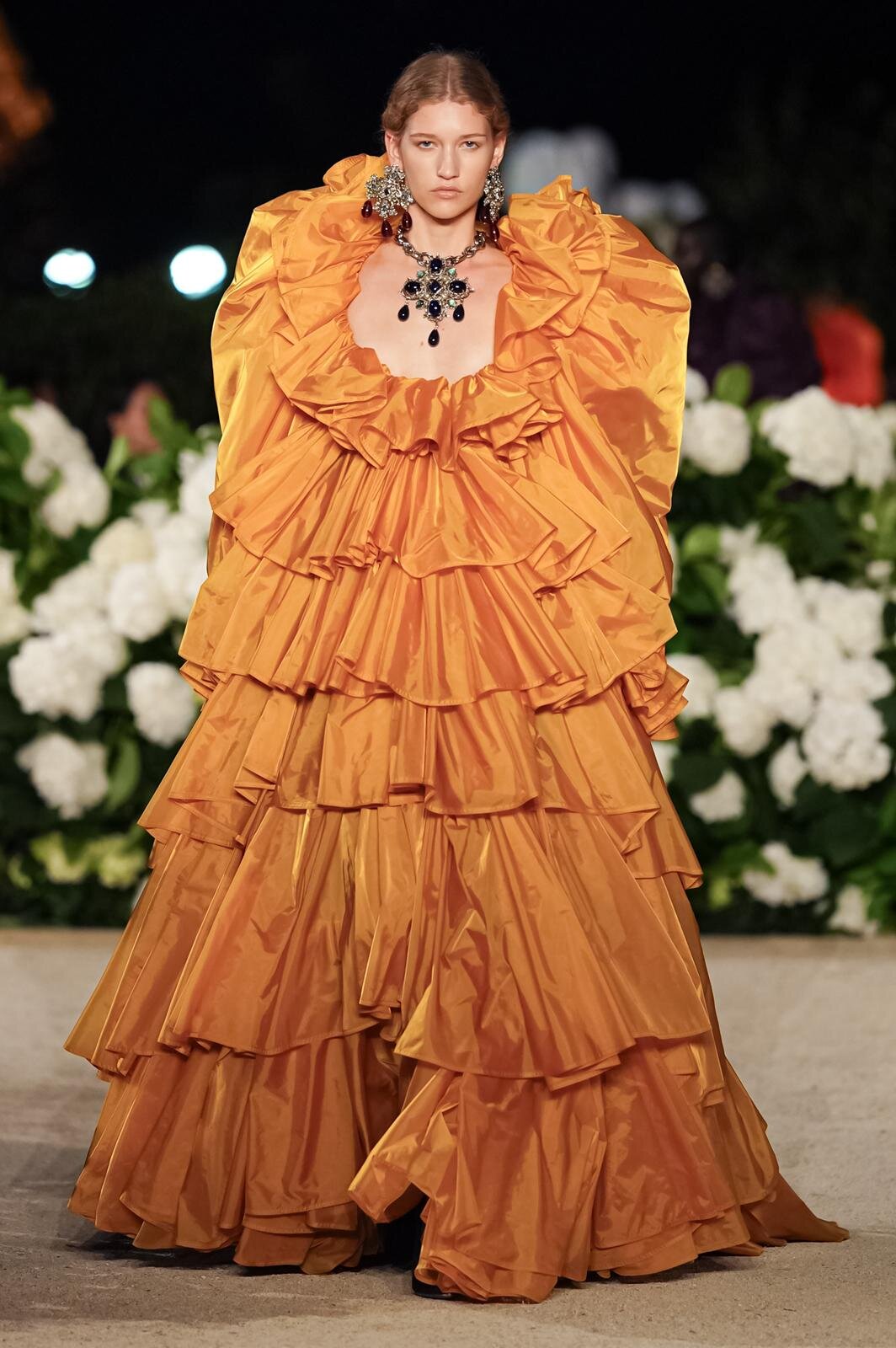 サンローラン 26年春夏ウィメンズコレクション - 強さとフェミニティの二重奏｜写真72