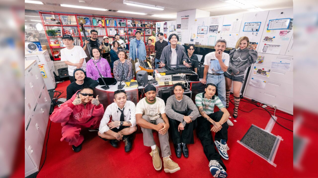 STUTSがNHK『tiny desk concerts JAPAN』に出演、最大規模のゲストと8曲披露 | カルチャーメディアNiEW(ニュー) STUTSがNHK『tiny desk concerts JAPAN』に出演、最大規模のゲストと8曲披露 | カルチャーメディアNiEW(ニュー)