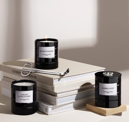 黒のキャンドル