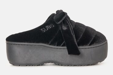 スブ“ふわふわファー”＆ベルベットリボン付き厚底サンダル、ルシェルブルー×アンナ チョイ - ファッションプレス