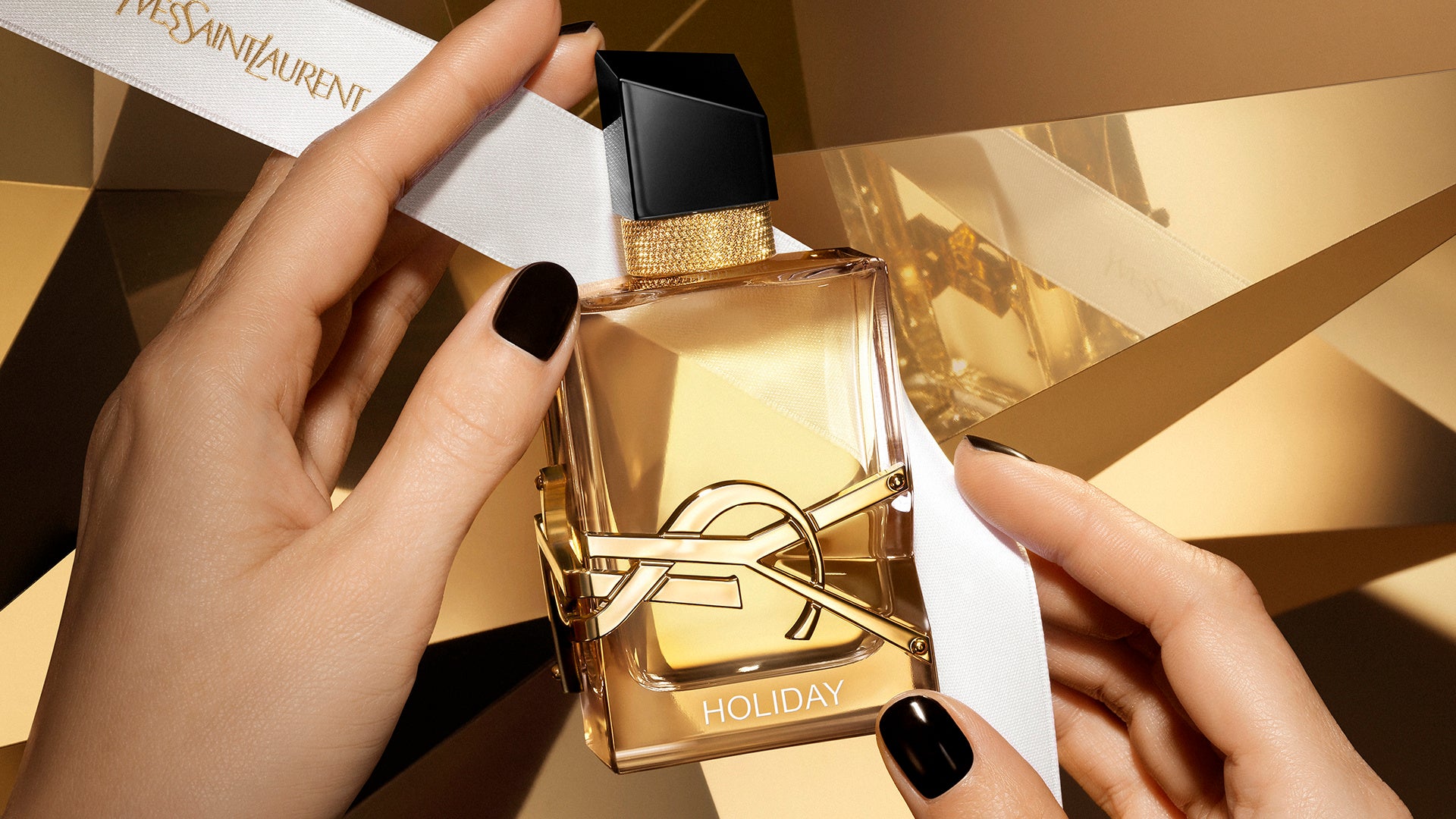 【YSL BEAUTY】表参道フラッグシップ ブティックで、YSL アイコンフレグランス「LIBRE」を楽しめる『HAPPY HOLIDAY WITH LIBRE』キャンペーンを開催。 【YSL BEAUTY】表参道フラッグシップ ブティックで、YSL アイコンフレグランス「LIBRE」を楽しめる『HAPPY HOLIDAY WITH LIBRE』キャンペーンを開催。