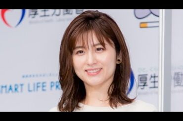 宇賀なつみ「クリスマスツリーみたいで可愛い」緑色セーター「色っぽい」カフェコーデ公開