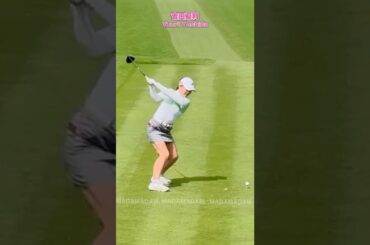 自然体のドライバーショット❣️【吉田優利】