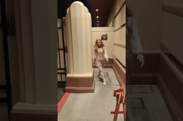 ミーガンがホラーナイトに登場【2025】【ハロウィンホラーナイト】【USJ】ミーガンが今年初登場『ゾンビ・デ・ダンス』【SO BAD】【King Gnu】