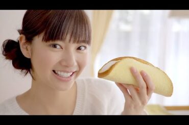 新川優愛 : まるごとバナナ (201412)