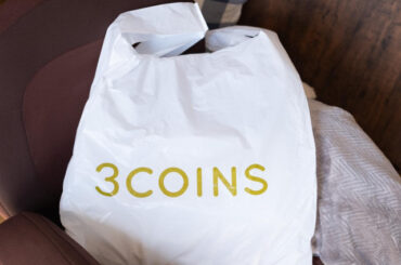 サッとつけて → 即華やか見え！【3COINS】大人が狙いたい♡「大ぶりピアス」