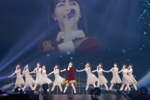 久保史緒里「最高の9年間でした！」叫ぶ！卒業コンサートで松本潤、有村架純ナレーション26