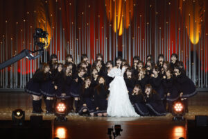 久保史緒里「最高の9年間でした！」叫ぶ！卒業コンサートで松本潤、有村架純ナレーション35