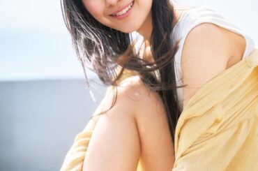 櫻坂46四期生・山川宇衣「ヤンジャン」表紙抜擢 オフショルワンピで美肌輝く | NewsCafe