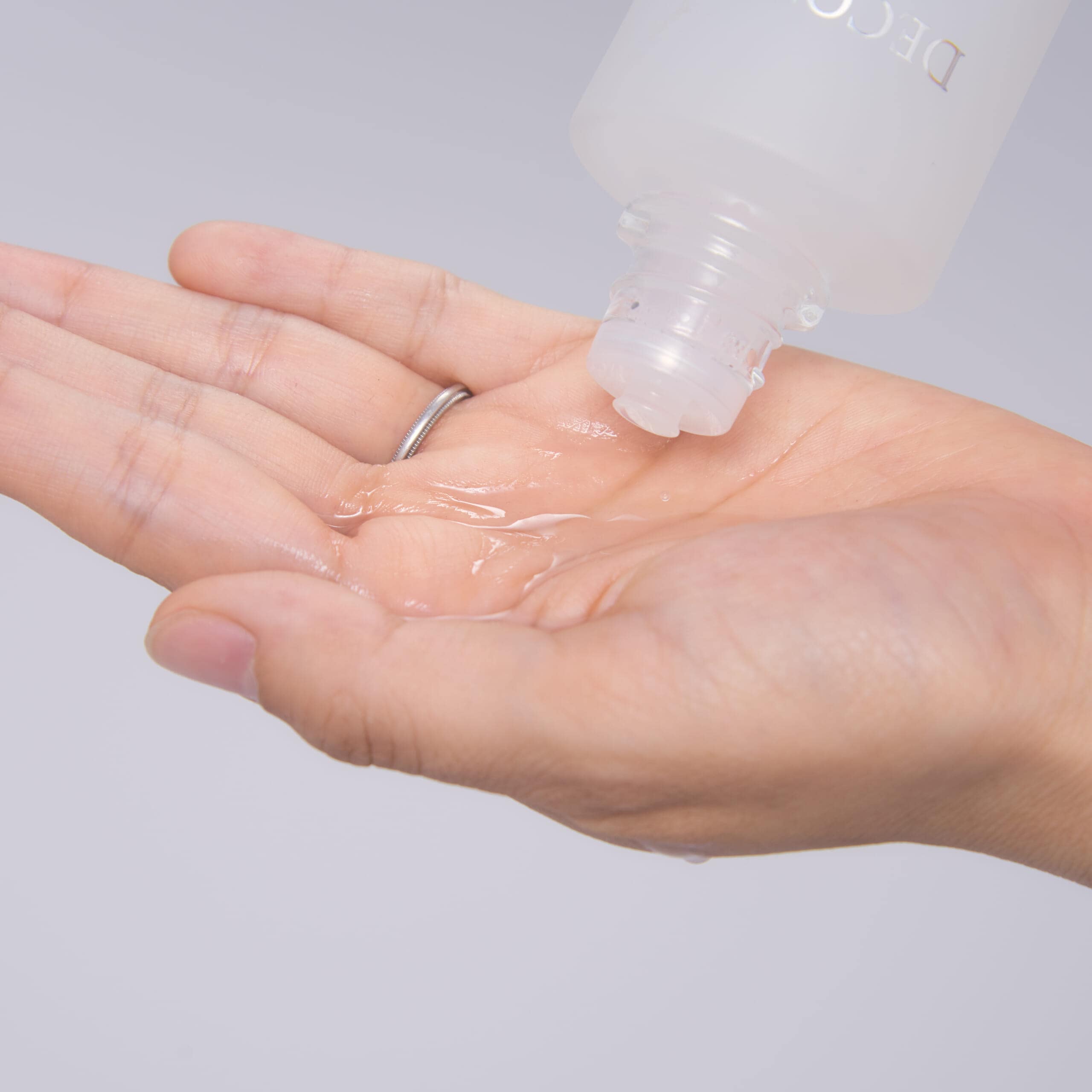 ユース パワー エッセンス ローションを使ってみた