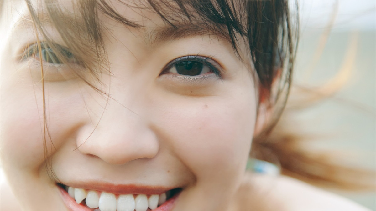 櫻坂46・松田里奈、しなやかなボディラインと大人びた表情が印象的! 1st写真集より水着カット公開 – クランクイン! 櫻坂46・松田里奈、しなやかなボディラインと大人びた表情が印象的! 1st写真集より水着カット公開 - クランクイン!